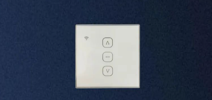 消防聯(lián)動電動開窗機制造公司高新投三江助火災(zāi)時迅速開窗排出煙霧，提高逃生效率g